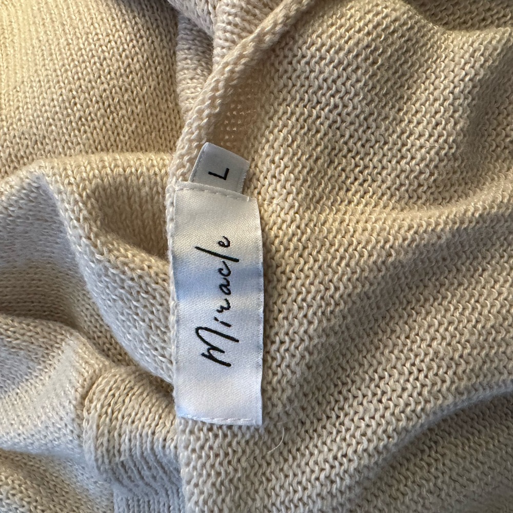 Miracle Cream Knit Sweater - Picture 6 of 8